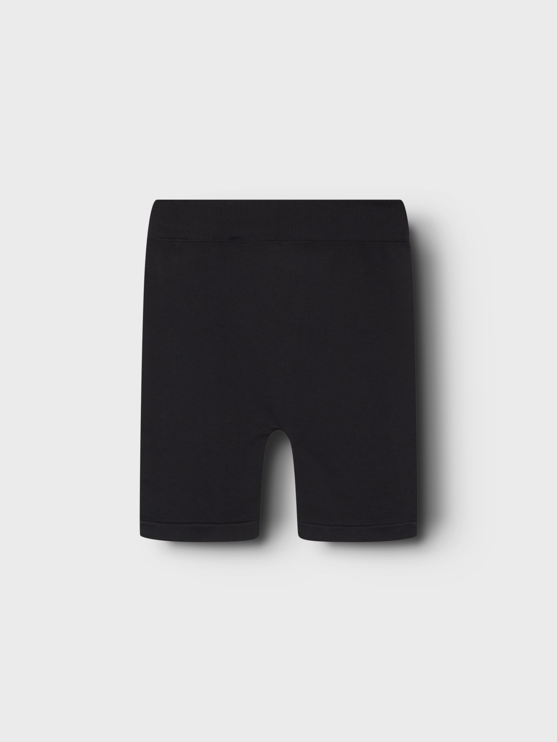 NKFNOJA Shorts - Black